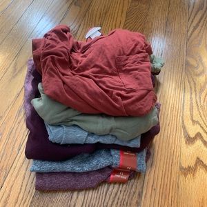 A BUNCH of t-shirts short sleeve assorted colors